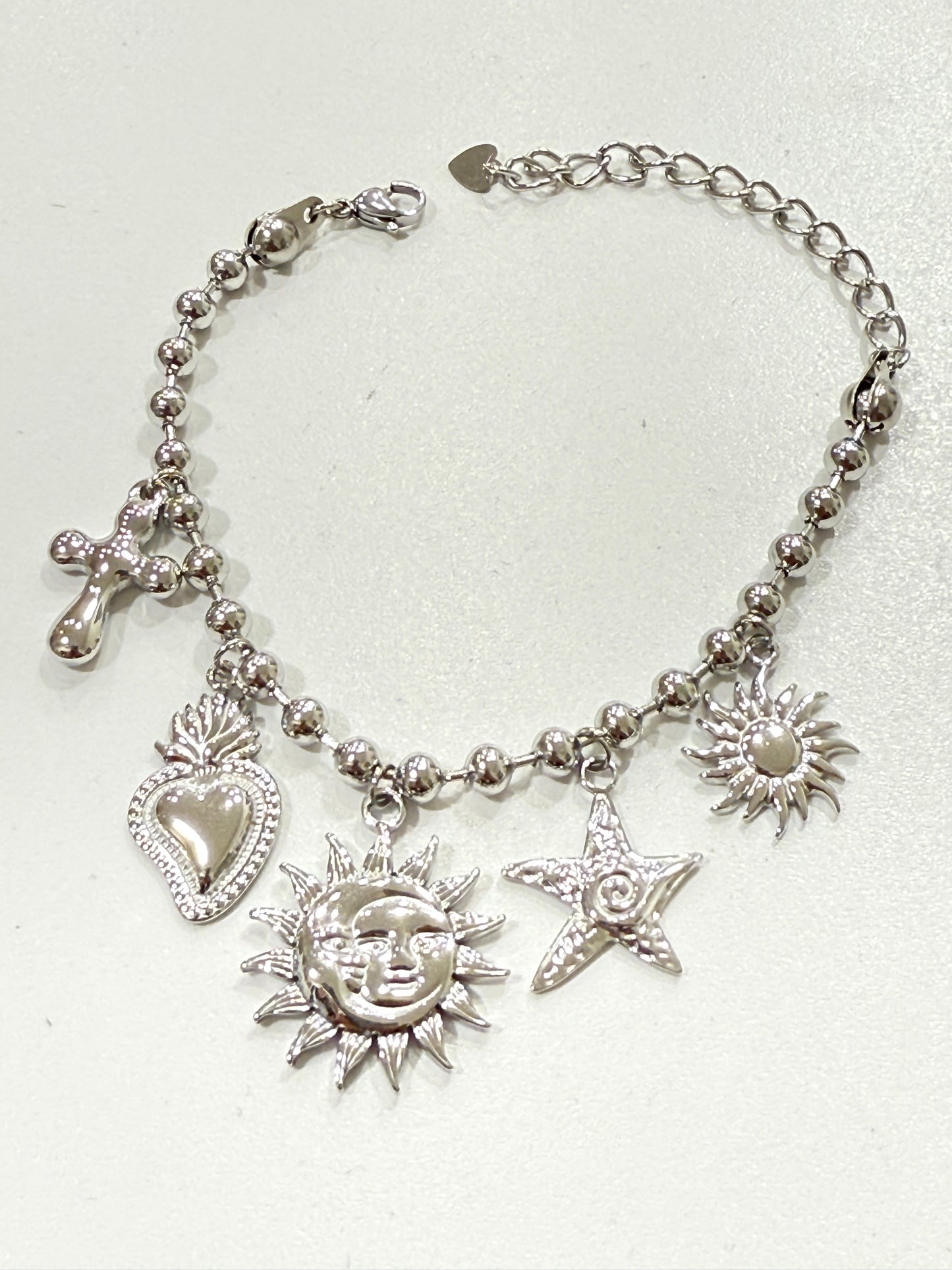 Bracciale in Acciaio Donna con Ciondoli Astrali e Sacri – Stile Boho Chic