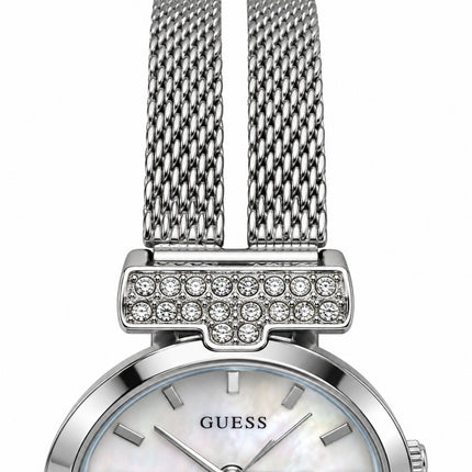 Dettaglio cristalli e doppio bracciale milanese Guess GW0471L1 su sfondo bianco