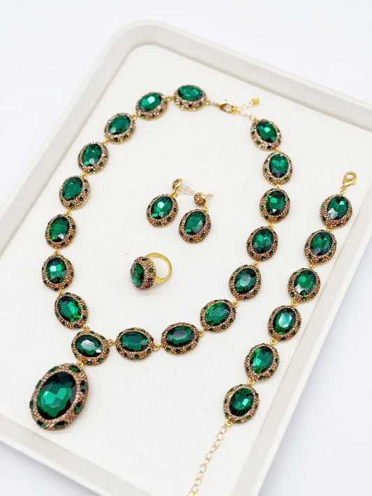 Parure per donna collana bracciale anello orecchini verde smeraldo cristalli oro elegante