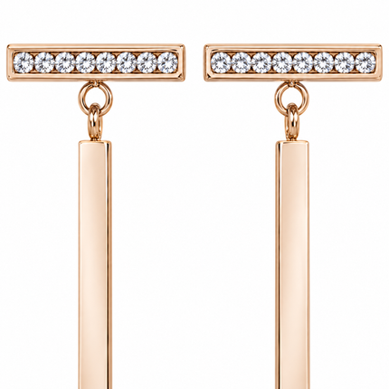 Dettaglio barra con otto cristalli degli orecchini rose gold