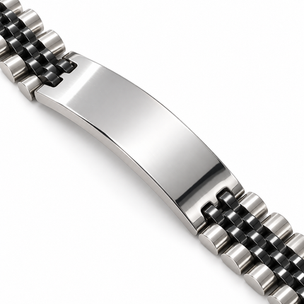 Dettaglio piattina liscia da 4 cm del bracciale in acciaio bicolore