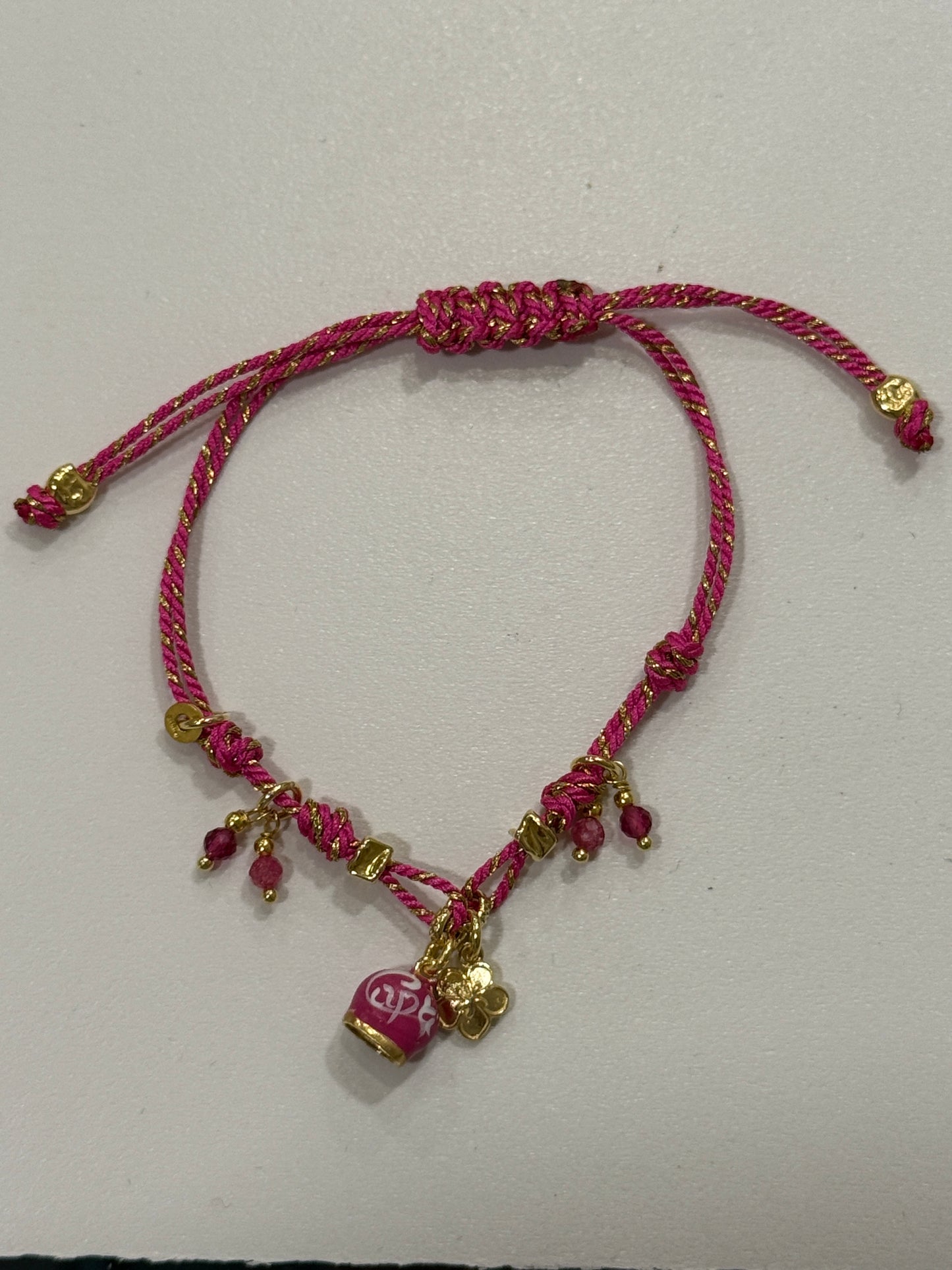 Bracciale Capri fucsia oro con charm pendenti