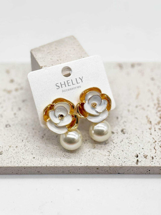 Orecchini donna fiore bianco oro perla Shelly eleganti cerimonia bijoux