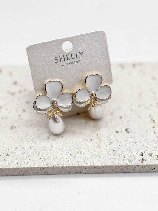 Orecchini donna fiore bianco oro goccia perla Shelly eleganti bijoux