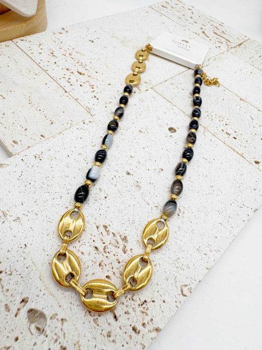 Collana Donna con Pietre Striate e Maglie Dorate - Eleganza Grafica