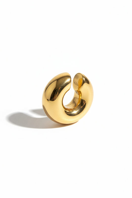 Earcuff Minimal in Acciaio Oro — Stile Moderno e Comfort Senza Foro