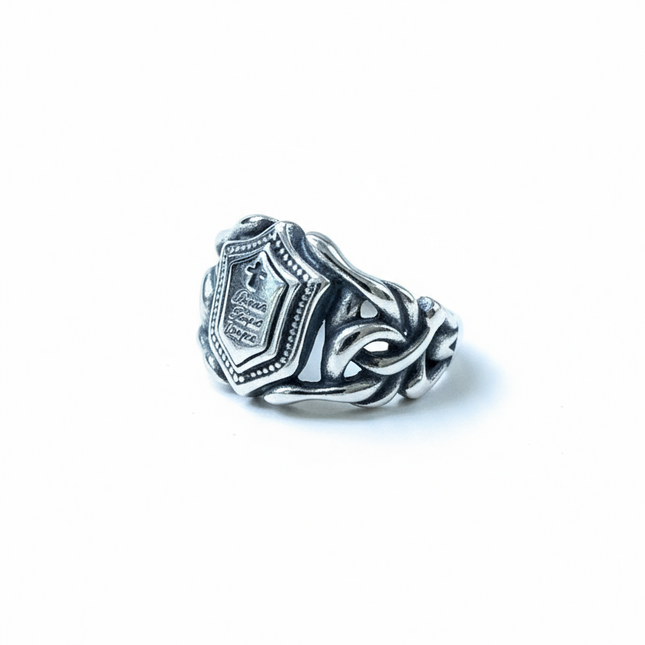 Anello Uomo Scudo Croce Vintage in Acciaio – Catena Laterale, Misure 18-26