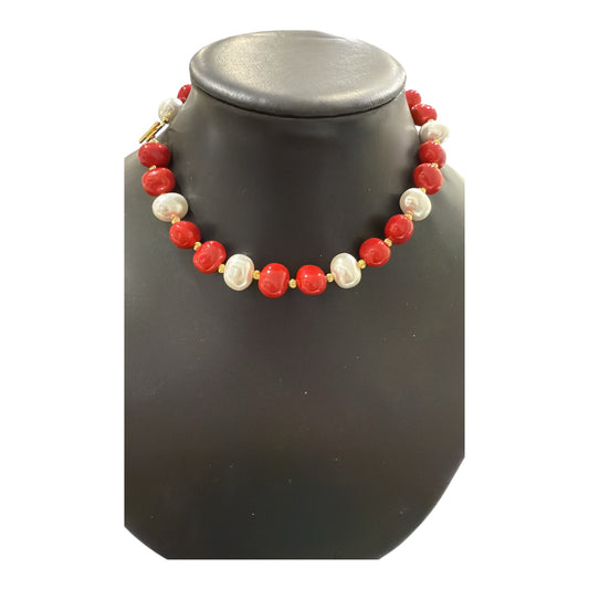 Collana donna con perle bianche e rosse o turchesi, chiusura T dorata