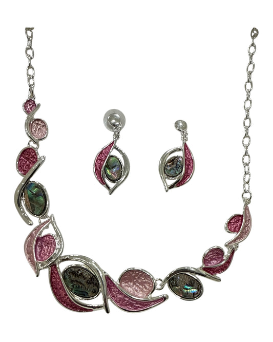 Set collana e orecchini donna smalto rosa su base metallo argentato lucido chic