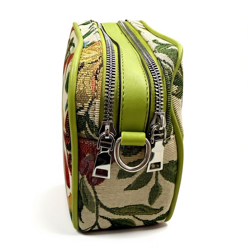 Borsa donna verde canvas capienza interna scomparto tessuto leggero
