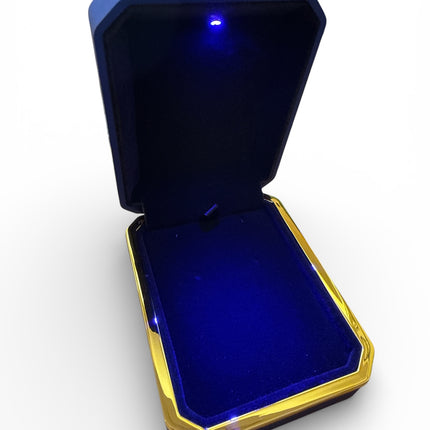 Astuccio Porta Collana LED Luce Interna Blu Nero Oro 7x9x3.5cm Custodia