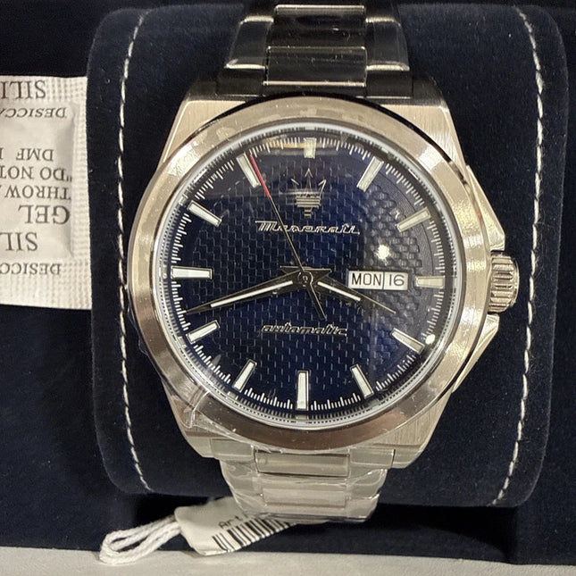 Orologio Maserati Velocità quadrante blu texture nido d'ape dettaglio