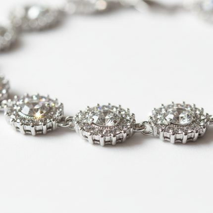 Close-up bracciale cristalli