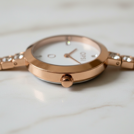 Dettaglio cassa oro rosa