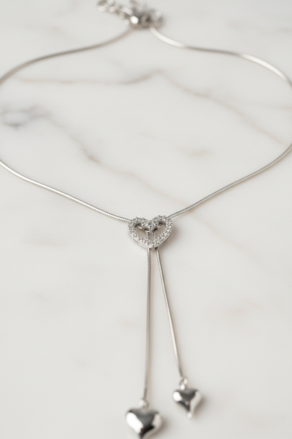 Dettaglio catena e ciondolo