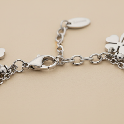 Dettaglio chiusura moschettone