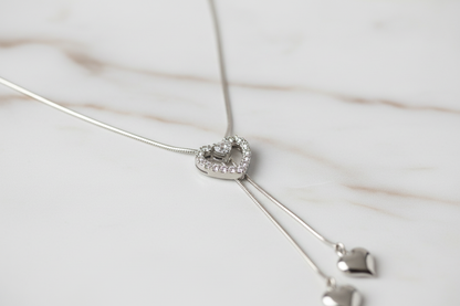 Dettaglio cuore con strass