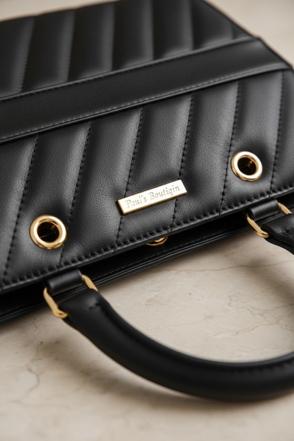 Dettaglio Hardware e Trapuntatura