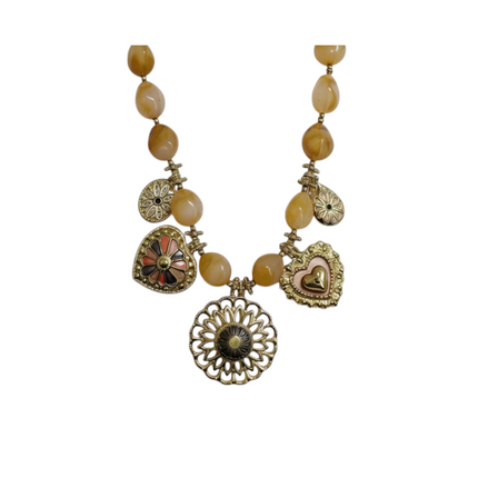 Vista completa flat lay collana boho chic