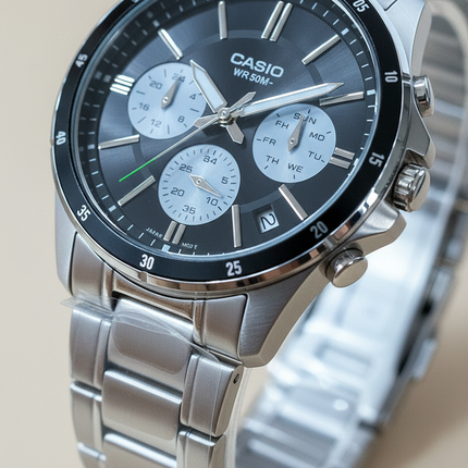 Macro orologio multifunzione