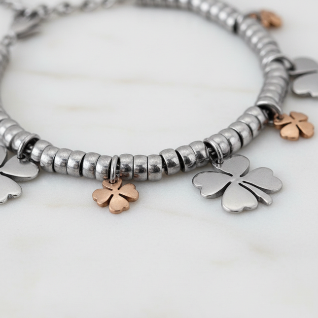 Texture sfere acciaio lucido e ciondoli quadrifoglio bracciale donna 2JEWELS