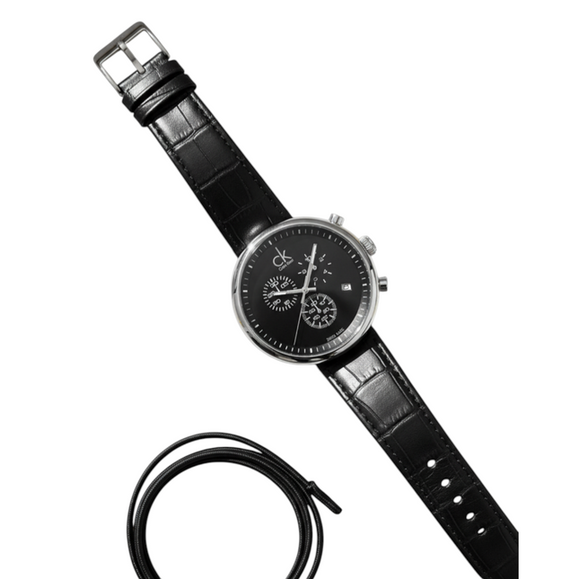 Composizione elegante orologio Calvin Klein cronografo nero