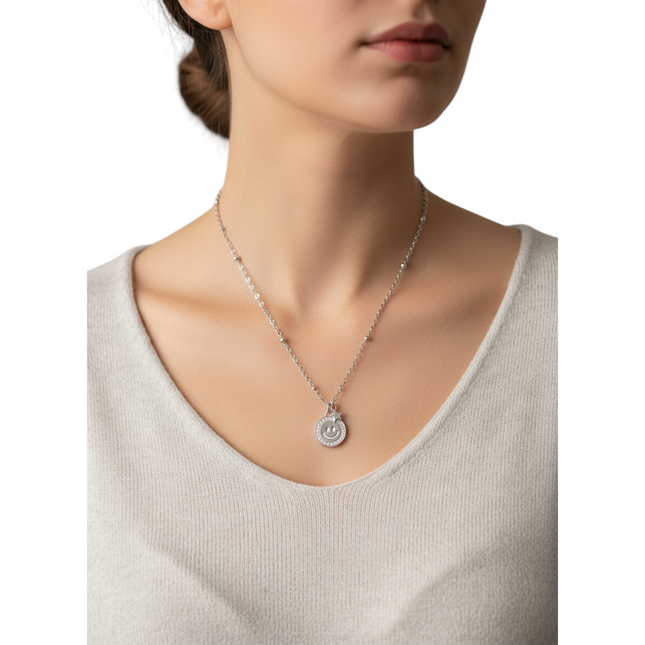 Collana 2Jewels sfere donna indossata casual elegante