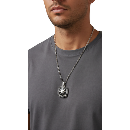 Collana 2Jewels uomo indossata casual moderna