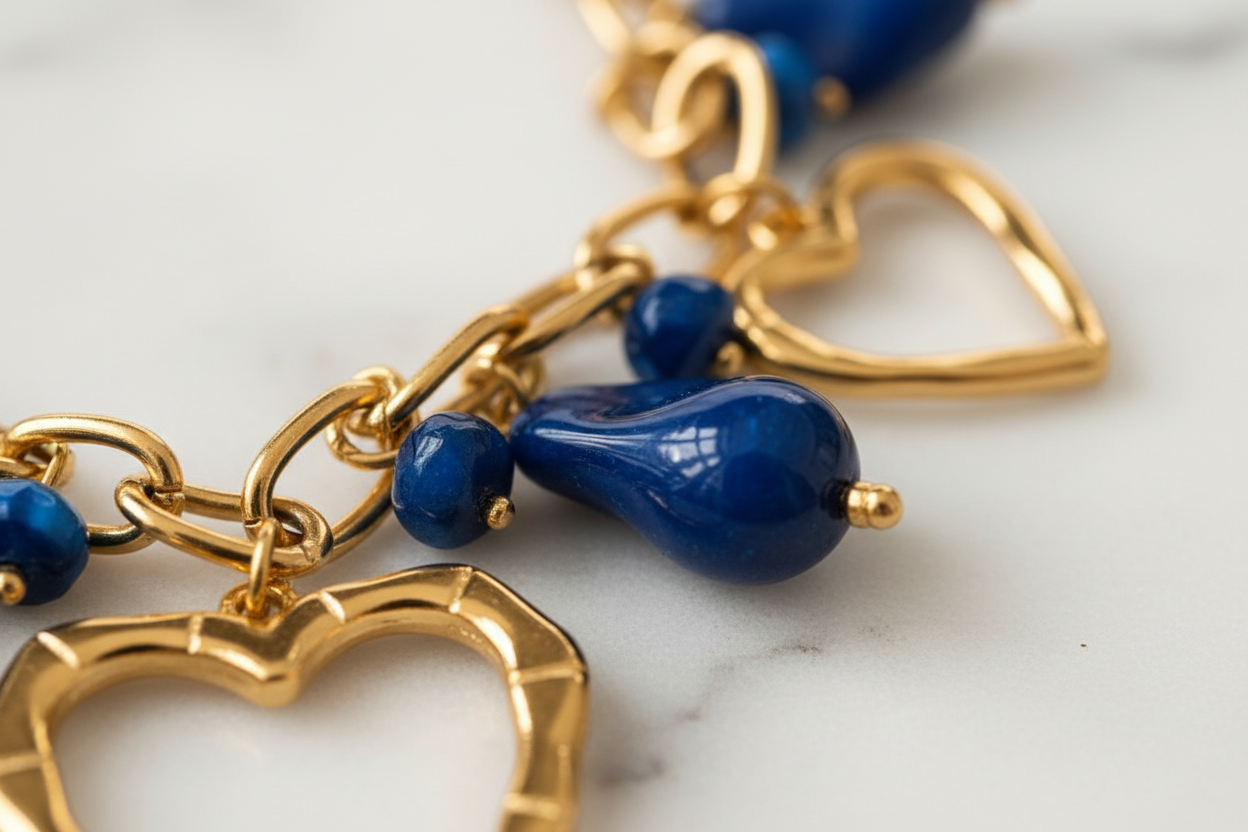 Dettaglio set resina blu