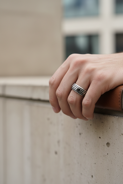 Lifestyle anello indossato mano