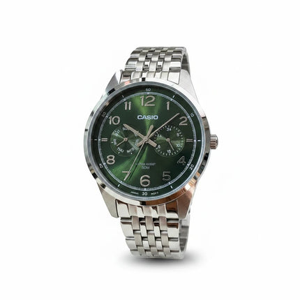 Orologio uomo Tempo A Tempo Casio MTP-E340D-3AVDF con quadrante verde, cassa e bracciale in acciaio inossidabile, multifunzione giorno/data.