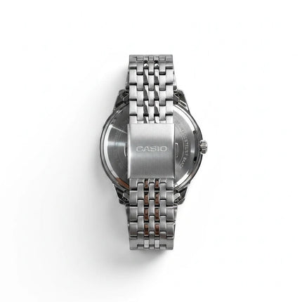 Tempo A Tempo Casio stainless steel watch bracelet clasp detail on a white background