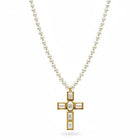 Tempo A Tempo collana con perle bianche sintetiche, ciondolo a croce dorata con madreperla, lunghezza 55 cm.