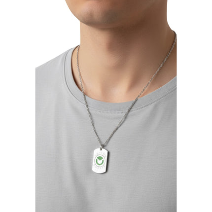 Collana uomo Sector in acciaio inossidabile con piastrina e logo smaltato verde, catena 50cm.