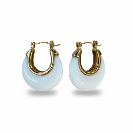 Tempo A Tempo Shelly gold-plated steel hoop earrings with white resin inserts and secure hook closure