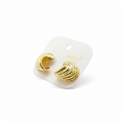 Tempo A Tempo gold wave earrings, shiny finish, vintage chic style, lightweight, nickel-free.