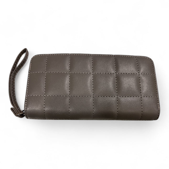 Tempo A Tempo unisex large grey wallet with a quilted pattern, wrist strap, and secure zip closure.