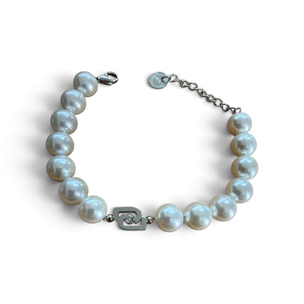 Tempo A Tempo Liu Jo pearl bracelet with silver steel logo charm and white zircon detail on a white background