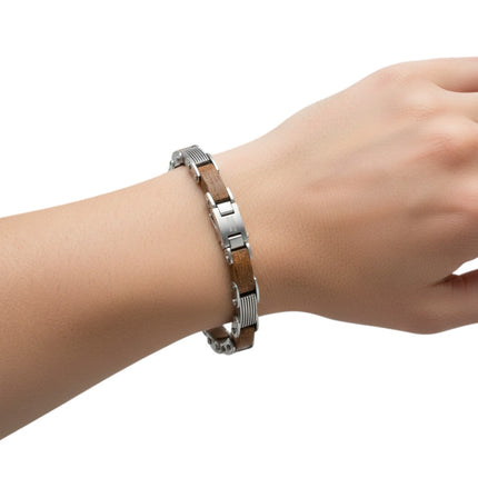Tempo A Tempo men's bracelet with stainless steel links and natural wood segments. Hypoallergenic and elegant.
