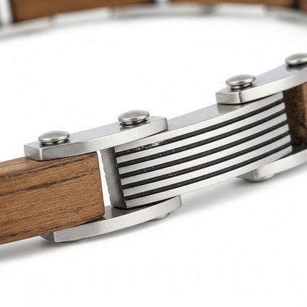 Tempo A Tempo men's hypoallergenic stainless steel and wood link bracelet with engraved details.