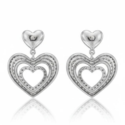 Orecchini pendenti Tempo A Tempo a forma di doppio cuore in metallo argentato con strass pavé bianchi, 4 cm.