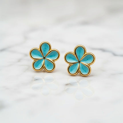Tempo A Tempo Orecchini a lobo a forma di fiore a 5 petali con smalto turchese e montatura in metallo dorato, diametro 2cm.