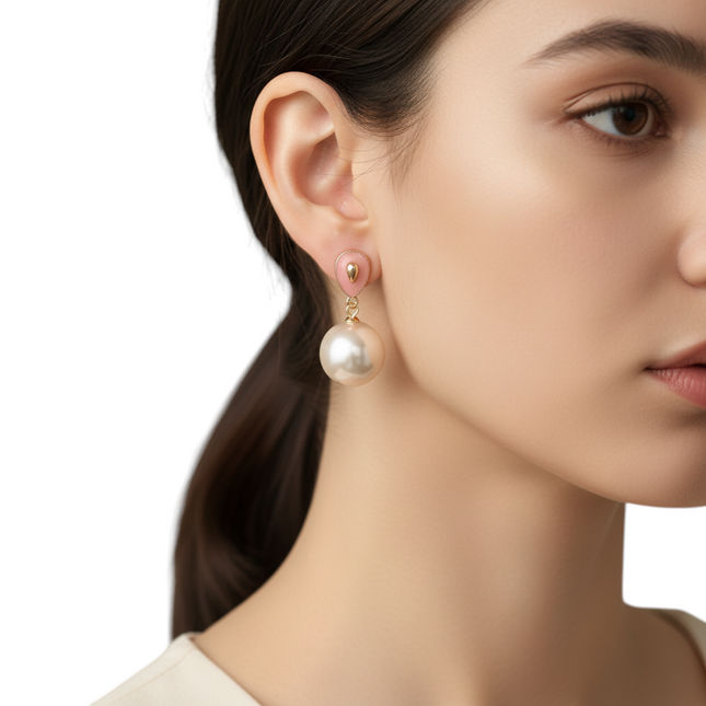 Tempo A Tempo elegant drop earrings with pink enamel and pearl effect gold pendant. Pearlescent pink and champagne.