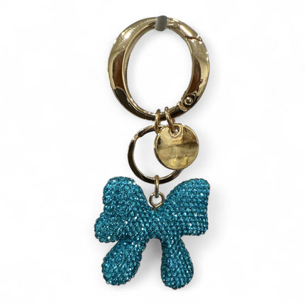Portachiavi Tempo A Tempo con charm a forma di fiocco azzurro tempestato di cristalli brillanti e anello dorato