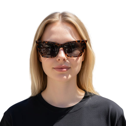Tempo A Tempo women's angular cat-eye sunglasses with tortoise shell acetate frames and dark grey UV400 lenses.